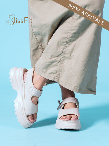 Izuma Slingback Sandals