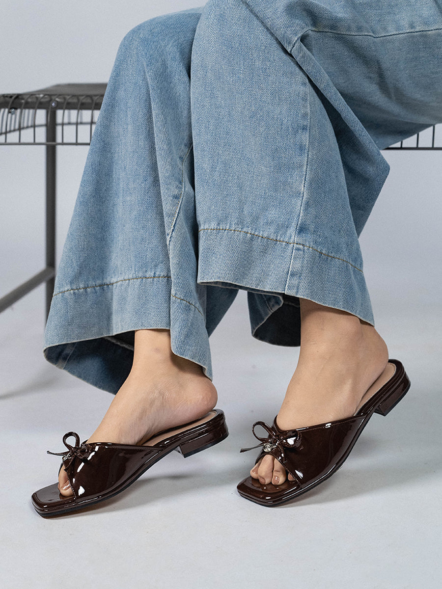 Reed Ribbon Low Heels